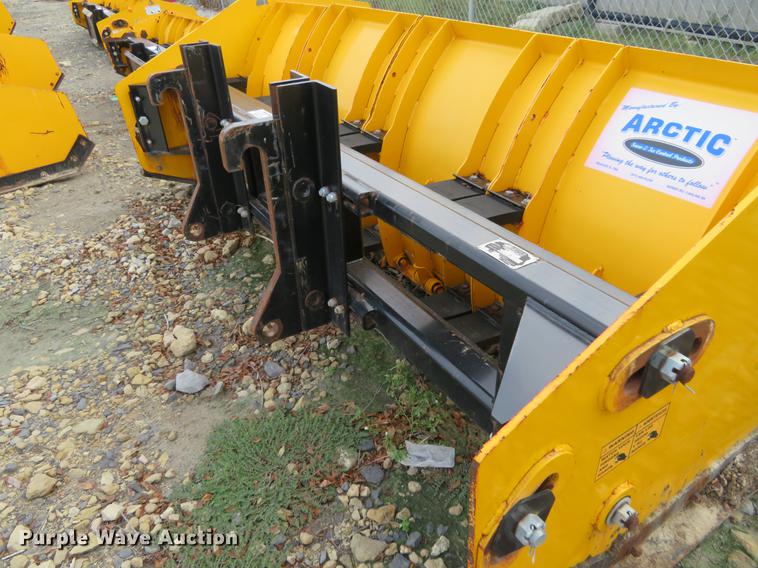 image for item DI9909 Artic HD wheel loader snow pusher