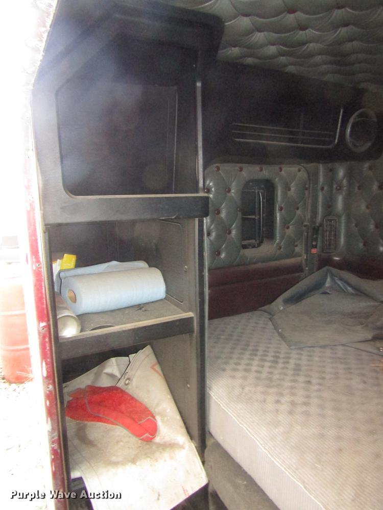 image for item DO9116 Kenworth sleeper