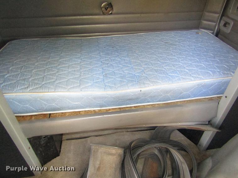 image for item DO9117 (2) Peterbilt 386 sleepers