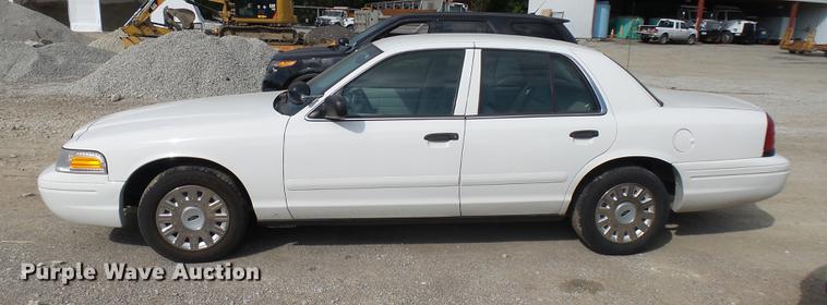 image for item DP9660 2005 Ford Crown Victoria Police Interceptor