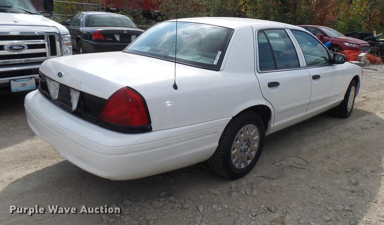 image for item DP9660 2005 Ford Crown Victoria Police Interceptor