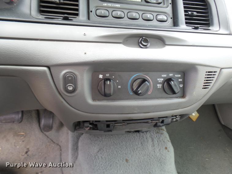 image for item DP9660 2005 Ford Crown Victoria Police Interceptor