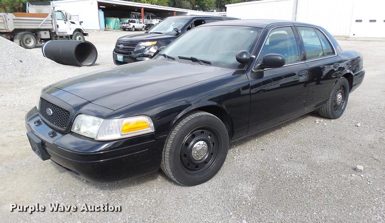 image for item DP9662 2011 Ford Crown Victoria Police Interceptor