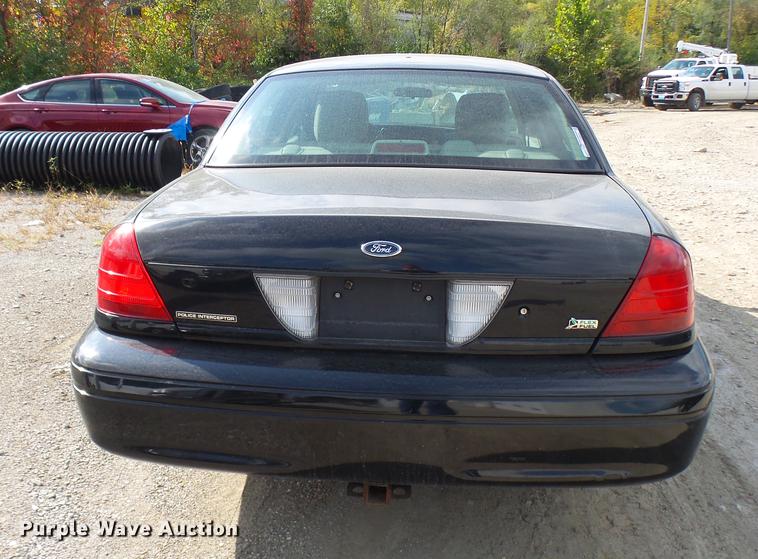 image for item DP9662 2011 Ford Crown Victoria Police Interceptor