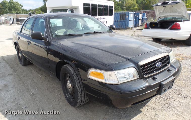 image for item DP9662 2011 Ford Crown Victoria Police Interceptor