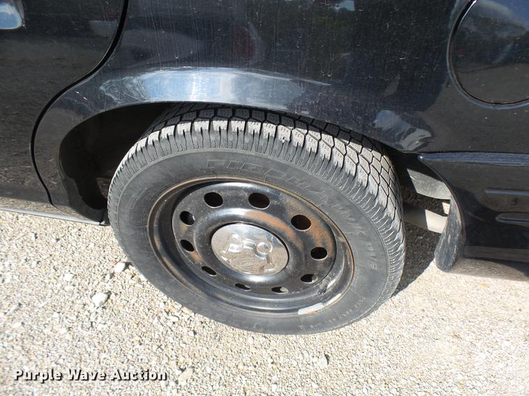 image for item DP9662 2011 Ford Crown Victoria Police Interceptor