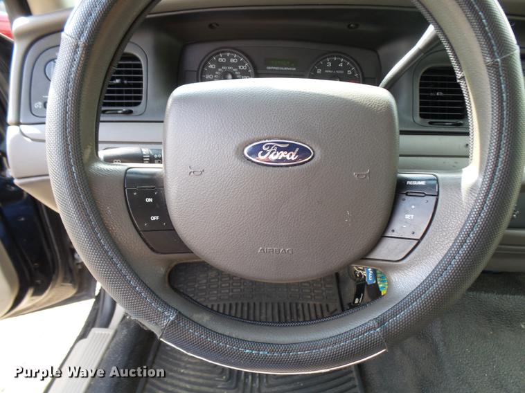 image for item DP9662 2011 Ford Crown Victoria Police Interceptor