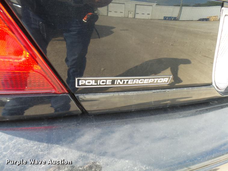 image for item DP9662 2011 Ford Crown Victoria Police Interceptor