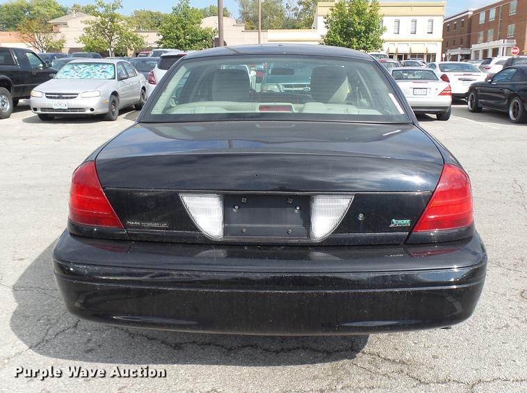 image for item DP9663 2011 Ford Crown Victoria Police Interceptor