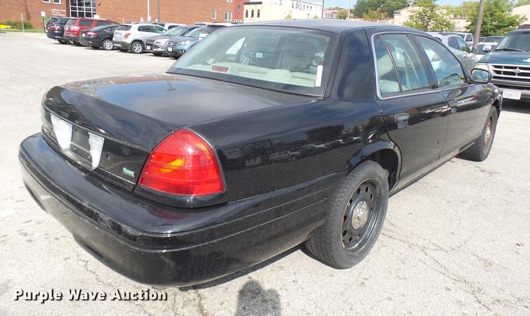 image for item DP9663 2011 Ford Crown Victoria Police Interceptor