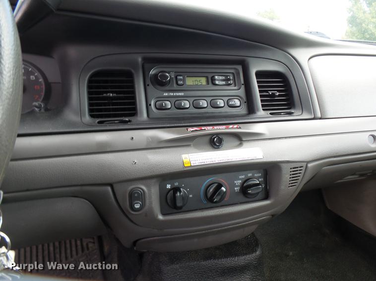 image for item DP9663 2011 Ford Crown Victoria Police Interceptor