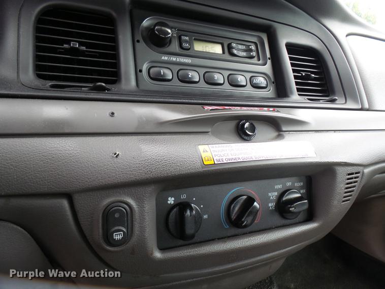 image for item DP9663 2011 Ford Crown Victoria Police Interceptor