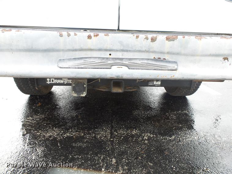 image for item DS9712 2001 Ford Econoline E250 van