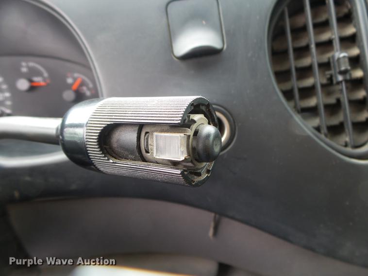 image for item DS9712 2001 Ford Econoline E250 van