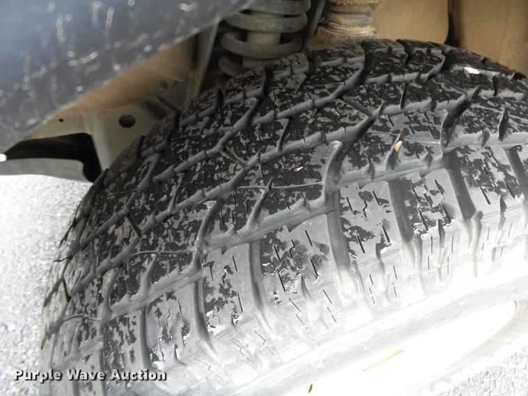 image for item DS9713 1999 Toyota Tacoma XtraCab pickup truck