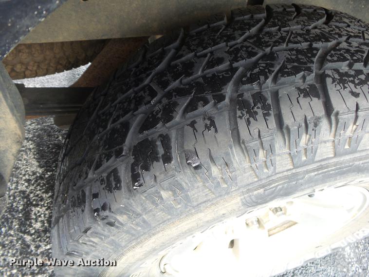 image for item DS9713 1999 Toyota Tacoma XtraCab pickup truck