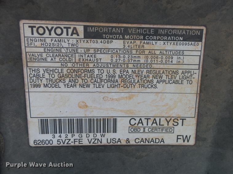 image for item DS9713 1999 Toyota Tacoma XtraCab pickup truck