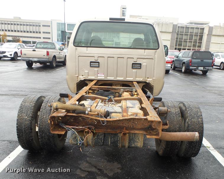 image for item DS9714 1999 Ford F350 Super Duty SuperCab pickup truck