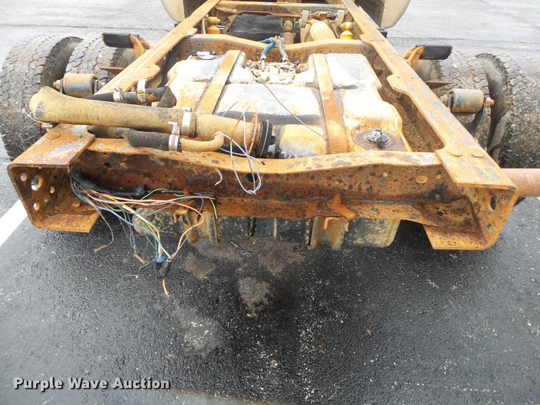 image for item DS9714 1999 Ford F350 Super Duty SuperCab pickup truck