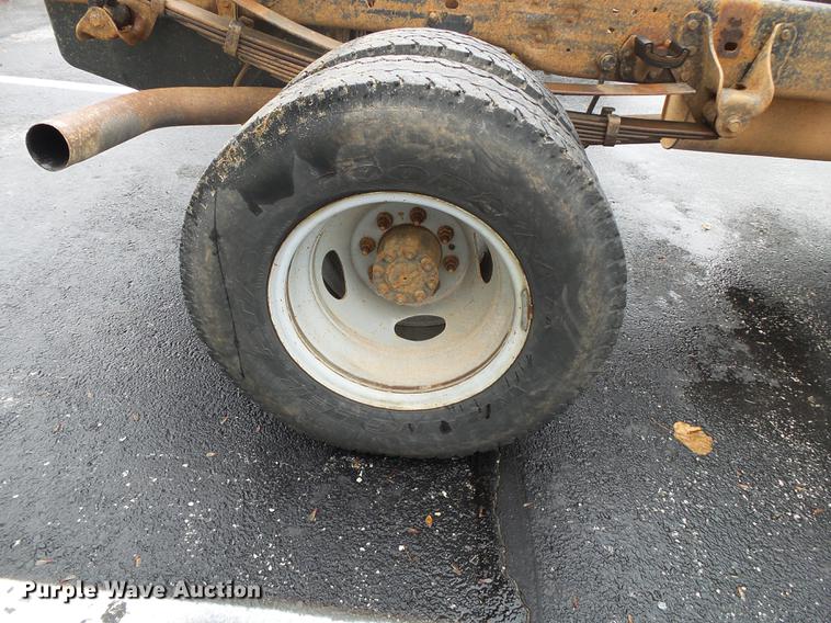 image for item DS9714 1999 Ford F350 Super Duty SuperCab pickup truck