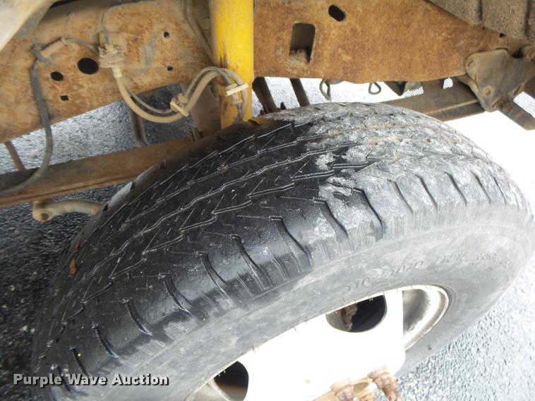 image for item DS9714 1999 Ford F350 Super Duty SuperCab pickup truck