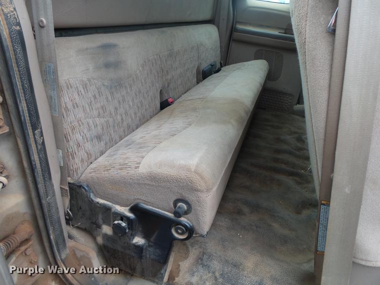 image for item DS9714 1999 Ford F350 Super Duty SuperCab pickup truck