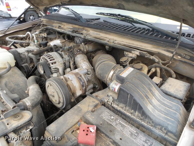 image for item DS9714 1999 Ford F350 Super Duty SuperCab pickup truck