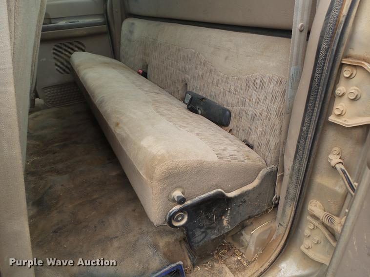 image for item DS9714 1999 Ford F350 Super Duty SuperCab pickup truck