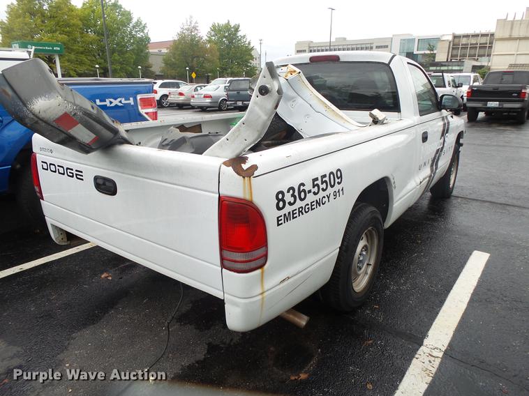 image for item DS9715 2000 Dodge Dakota pickup truck