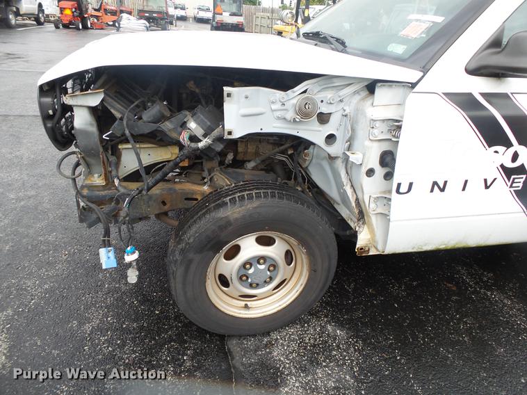 image for item DS9715 2000 Dodge Dakota pickup truck