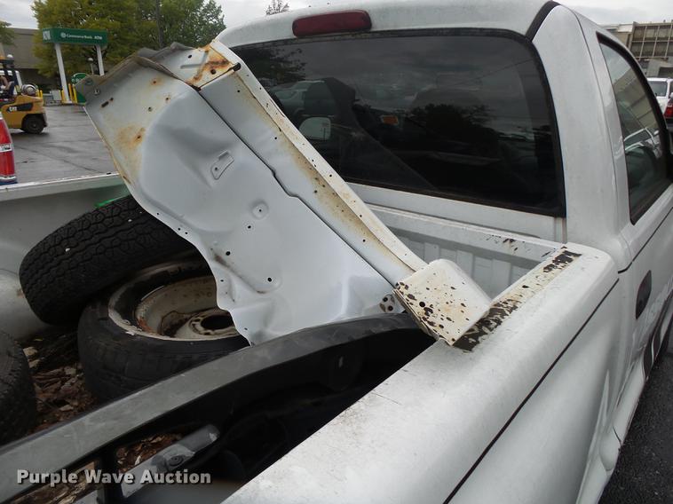 image for item DS9715 2000 Dodge Dakota pickup truck