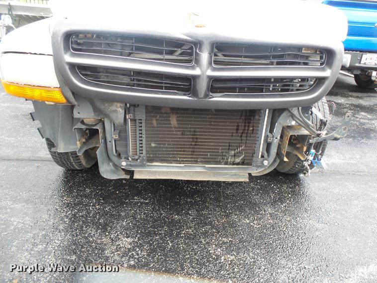 image for item DS9715 2000 Dodge Dakota pickup truck