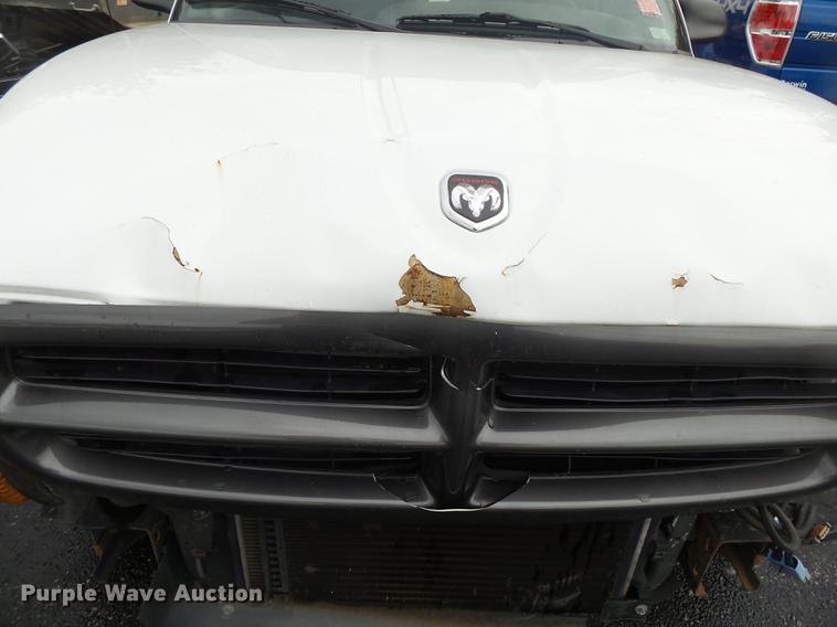 image for item DS9715 2000 Dodge Dakota pickup truck