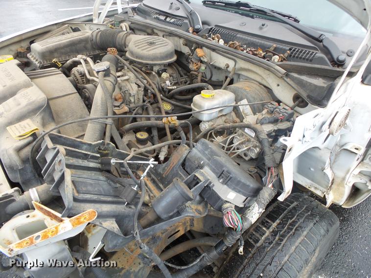 image for item DS9715 2000 Dodge Dakota pickup truck