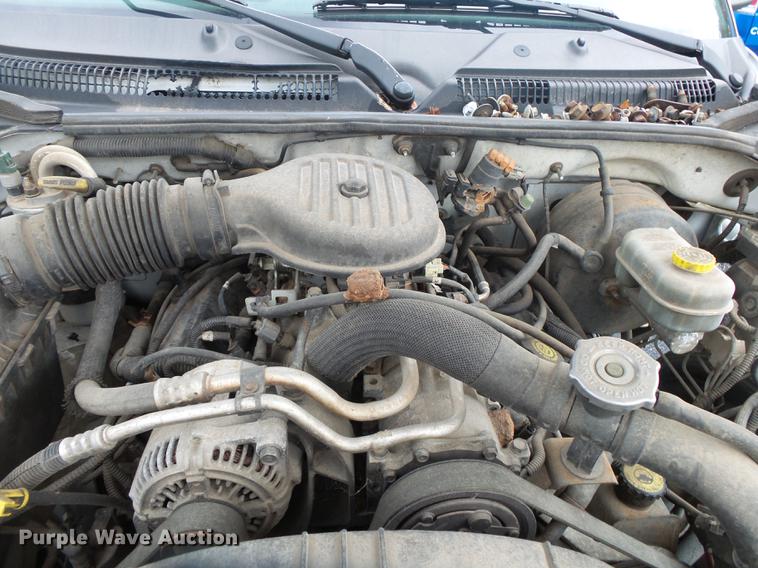 image for item DS9715 2000 Dodge Dakota pickup truck