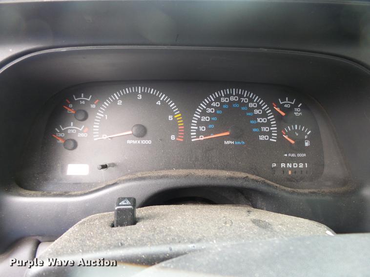 image for item DS9715 2000 Dodge Dakota pickup truck