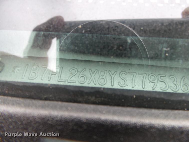 image for item DS9715 2000 Dodge Dakota pickup truck