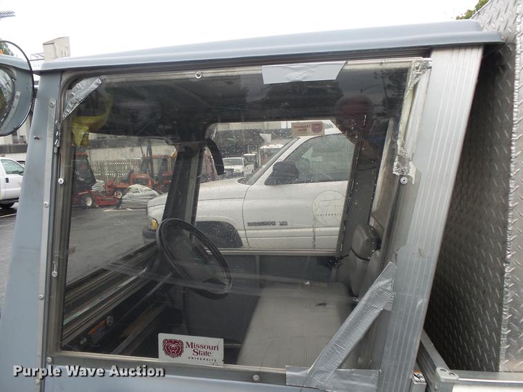 image for item DS9716 Club Car Turf 2XRT golf cart