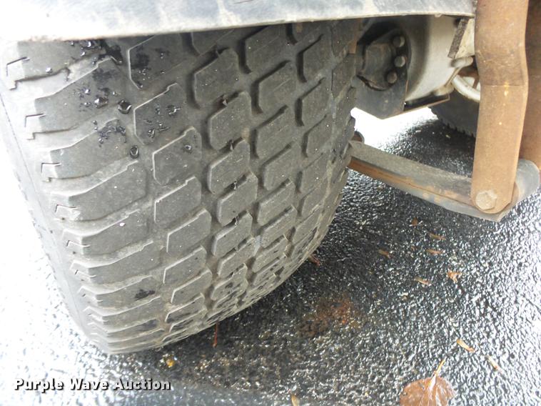 image for item DS9716 Club Car Turf 2XRT golf cart