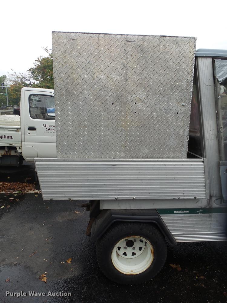 image for item DS9716 Club Car Turf 2XRT golf cart