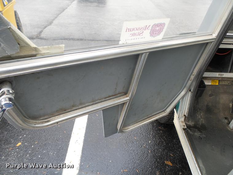 image for item DS9716 Club Car Turf 2XRT golf cart