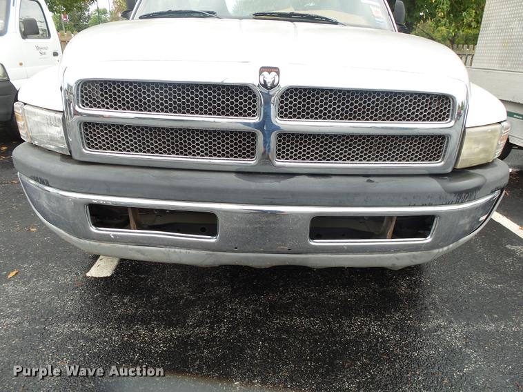 image for item DS9717 2001 Dodge Ram 2500 pickup truck