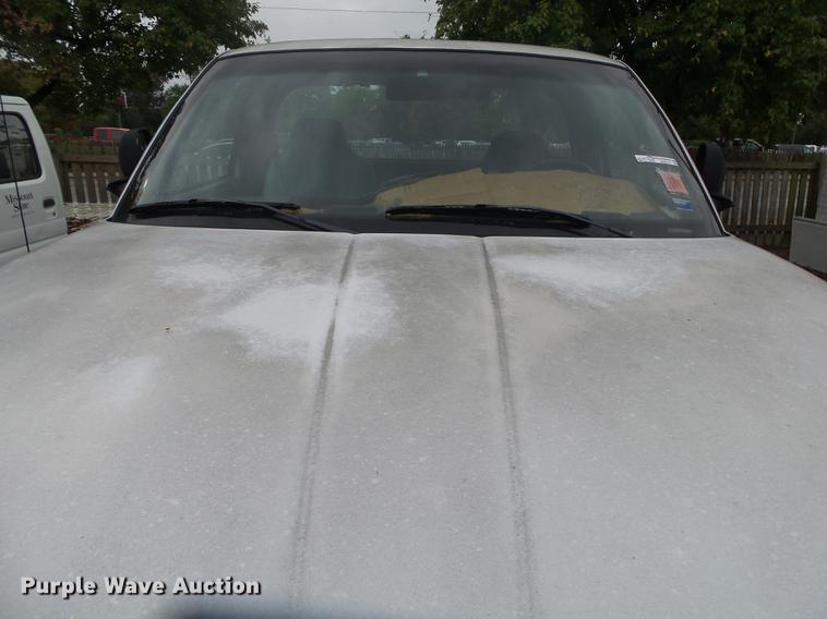 image for item DS9717 2001 Dodge Ram 2500 pickup truck