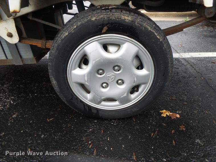 image for item DS9718 Tiger Star compact pickup truck