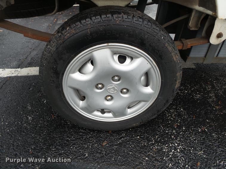 image for item DS9718 Tiger Star compact pickup truck