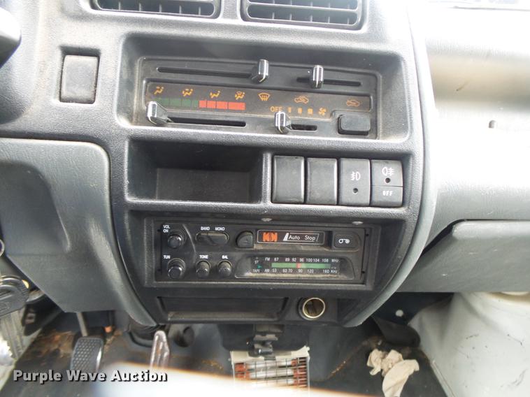 image for item DS9718 Tiger Star compact pickup truck