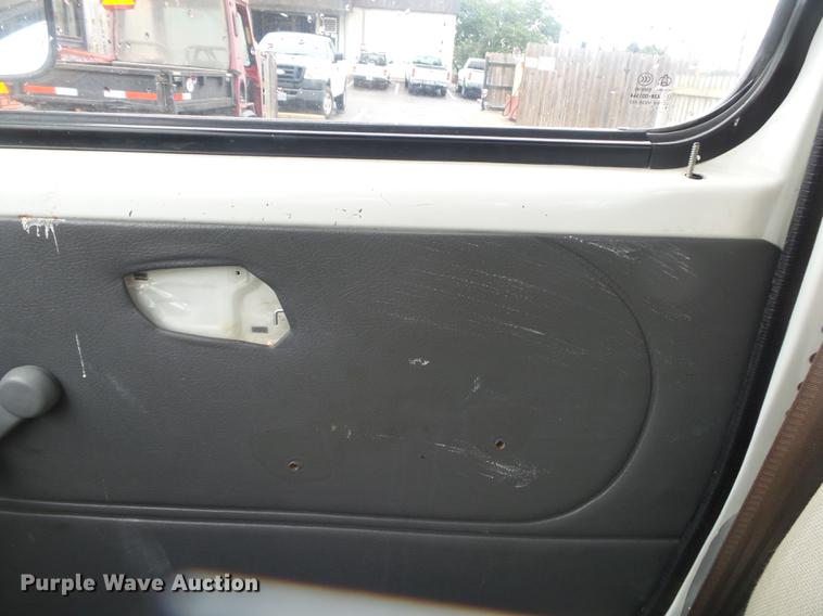 image for item DS9718 Tiger Star compact pickup truck