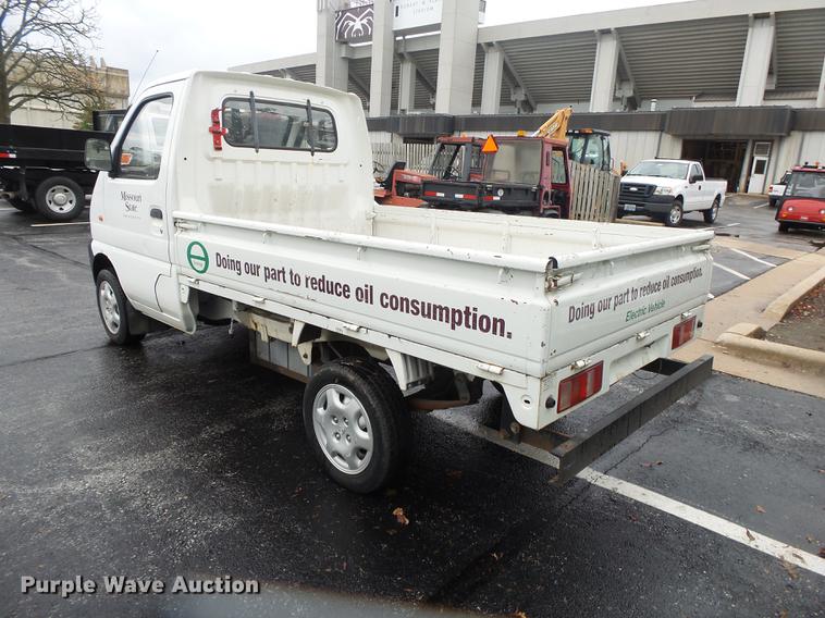 image for item DS9718 Tiger Star compact pickup truck