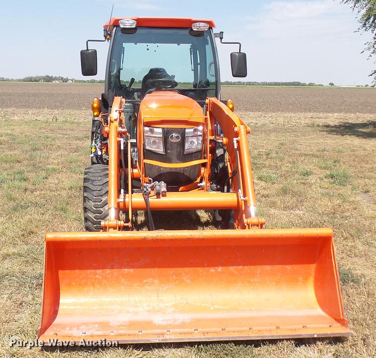 image for item EB9073 Kubota L6060 MFWD tractor