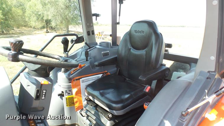 image for item EB9073 Kubota L6060 MFWD tractor